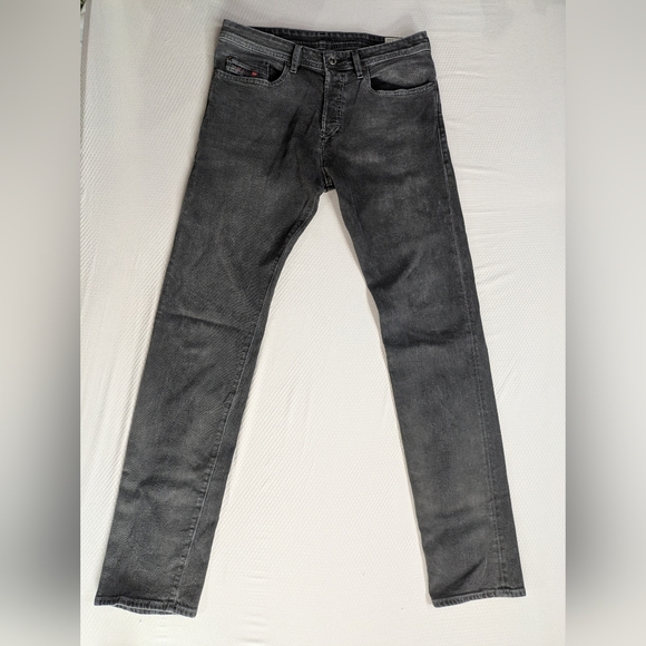 Sold - Picture 1 of 8